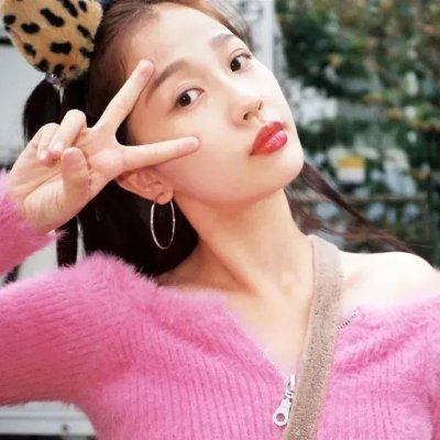 她的伪装